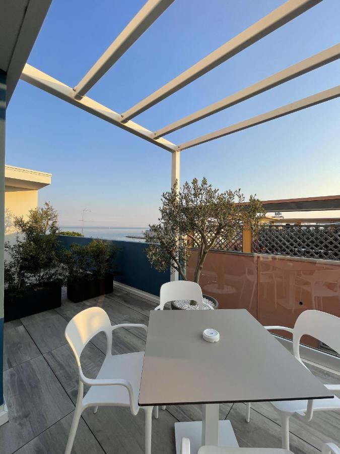 Mar60 Apartments Caorle Eksteriør bilde